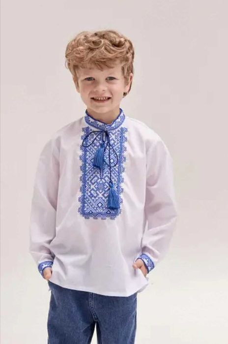 Нова вишиванка хлопчику, 10-11 років.