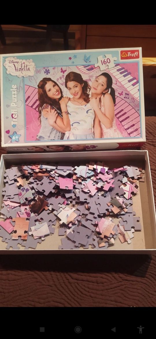 Puzzle Violetta 160