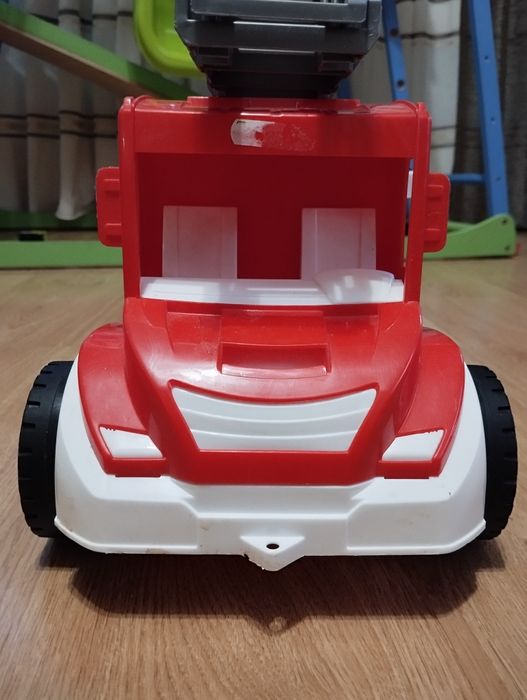 Іграшка пожежна машина велика Вадер з водою