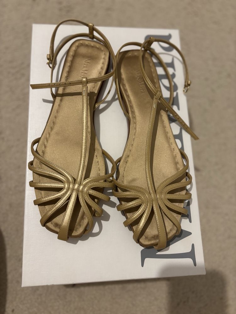 Босоніжки MaxMara