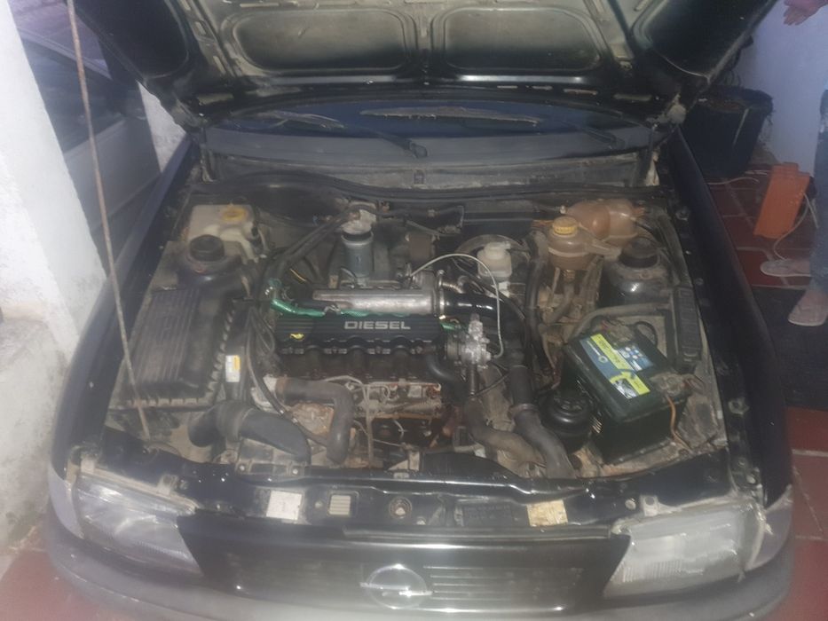 Opel astra 1,7 td açaito trocas