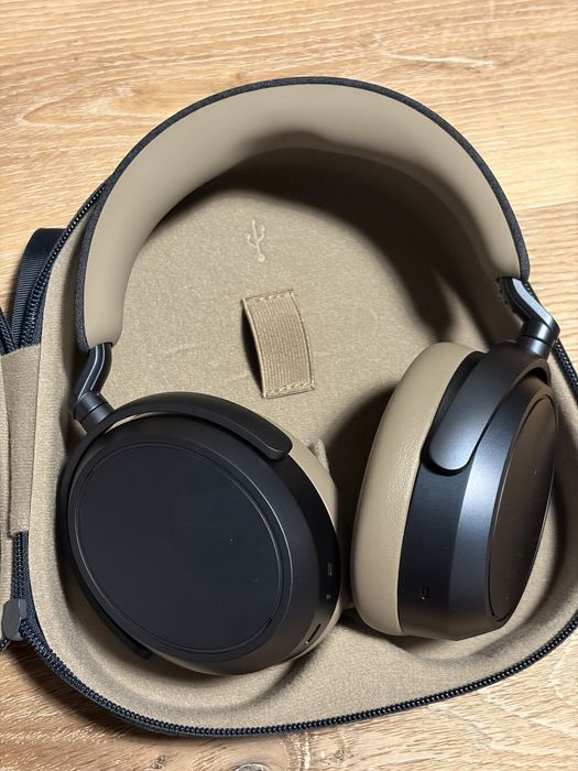 Sluchawki nauszne Sennheiser Momentum 4 denim - jak nowe