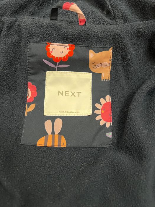 Зимова курточка на дівчинку next