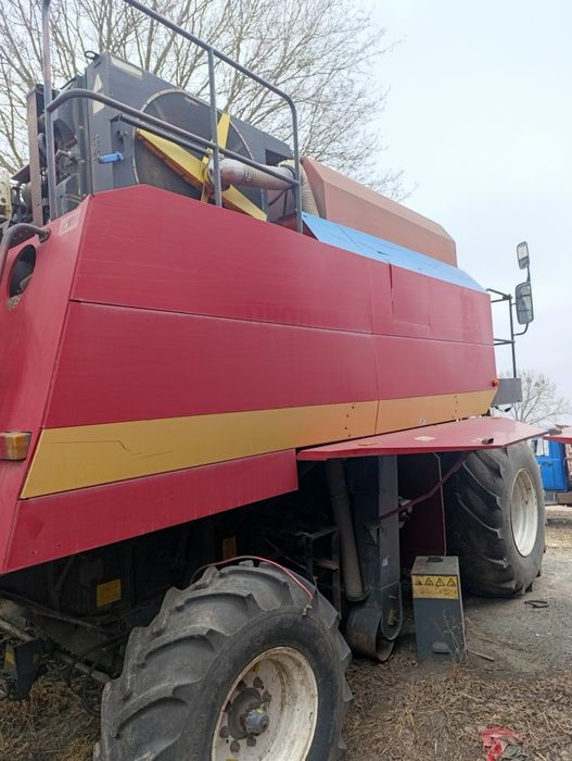 Продам комбайн полессє 1218