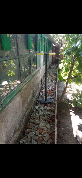 Трамбовка для бетонних робіт