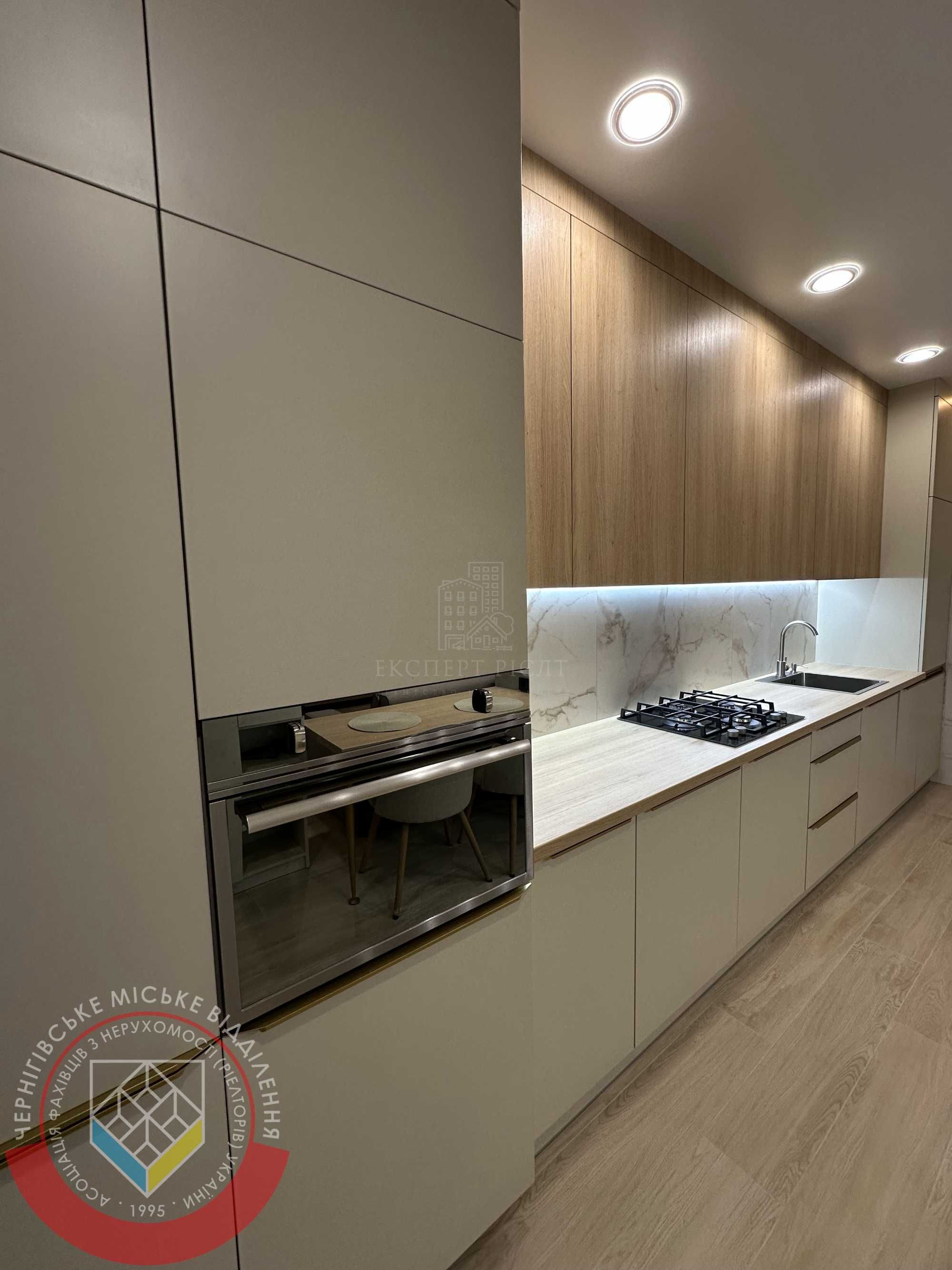 RLT K01 Продам шикарну 1 кімнатну квартиру, ЖК Лісовий, ТРЦ Голівуд