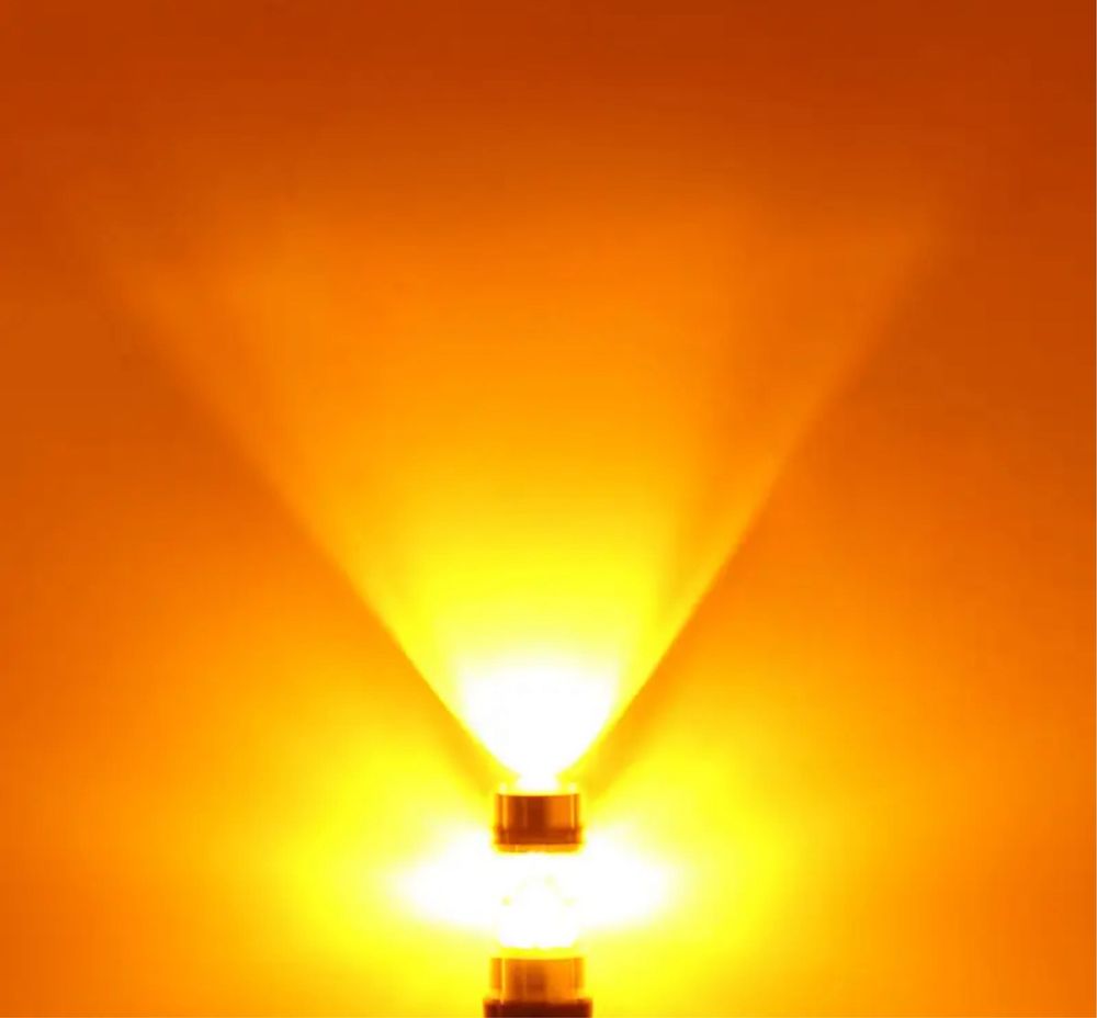 Żarówki LED żółte typu PY24W do kierunkowskazów