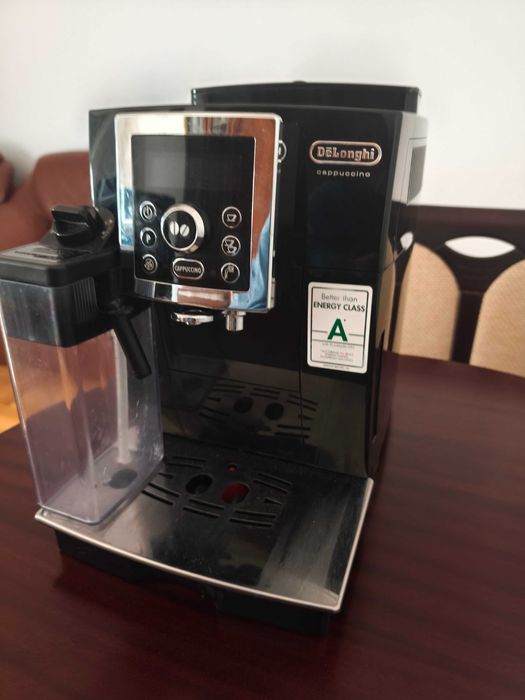 Ekspres ciśnieniowy Delonghi  ECAM 23.466