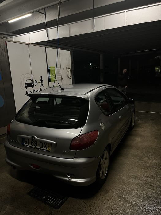 Peugeot 206 GTI 1.6.