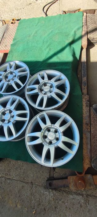 Felgi Aluminiowe  5x100  6jx15 ET38  4-szt