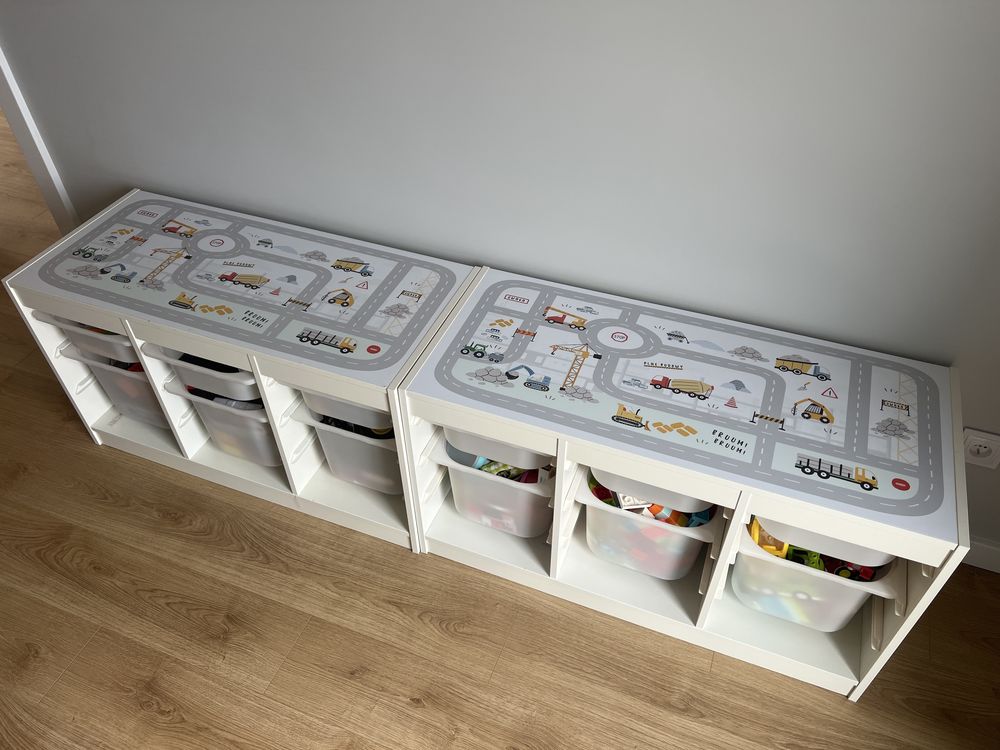 Ikea Trofast dwa regały z pojemnikami