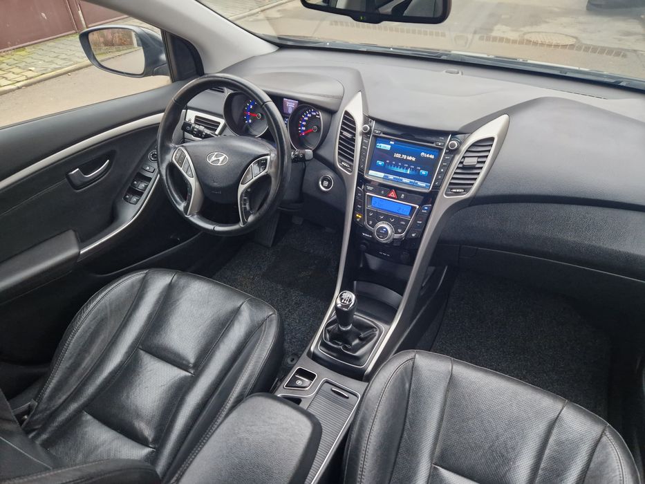 Hyundai i30 Skóra Nawigacja Klimatronik  kamera cofania