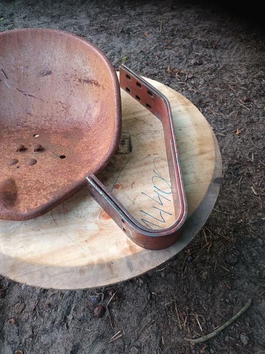 Siedzenie do ciągnika c 328