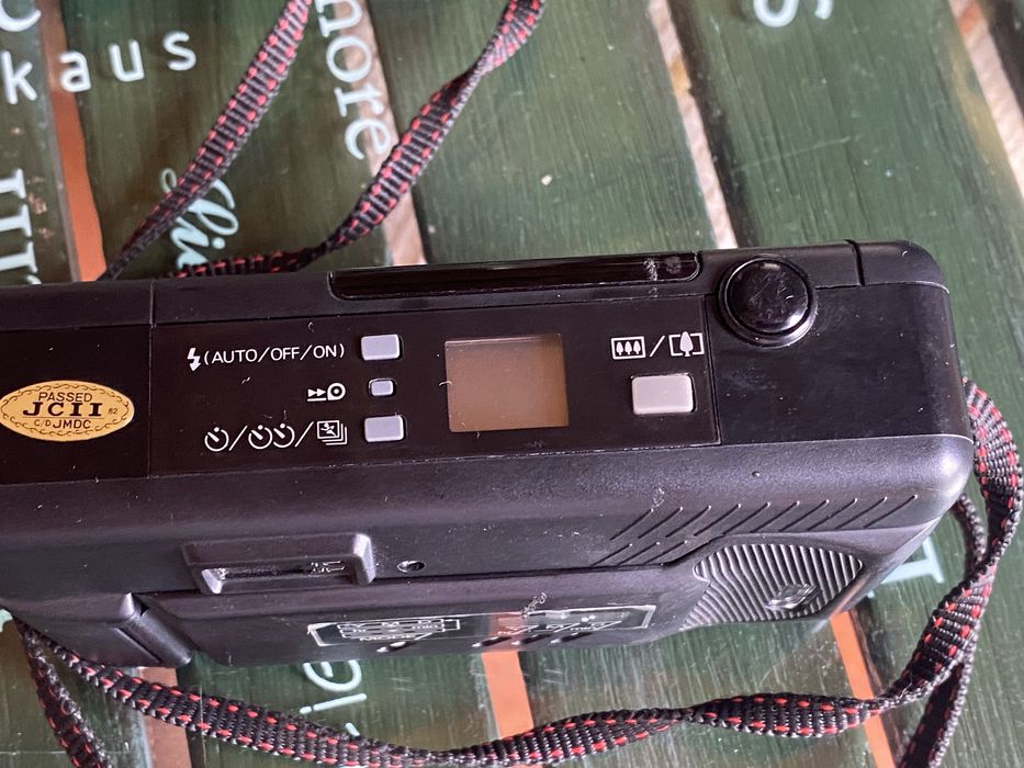 Máquina fotográfica NIKON TW2D