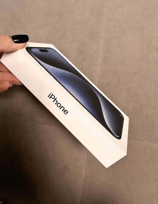 iPhone 15 Pro Max 256Gb офіційний з чеком!
