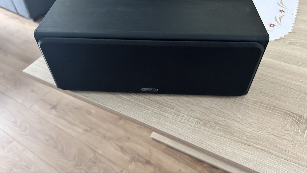 Monitor Audio bronze centre