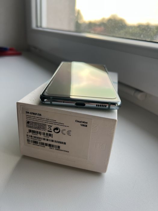 Samsung galaxy s20 fe mint
