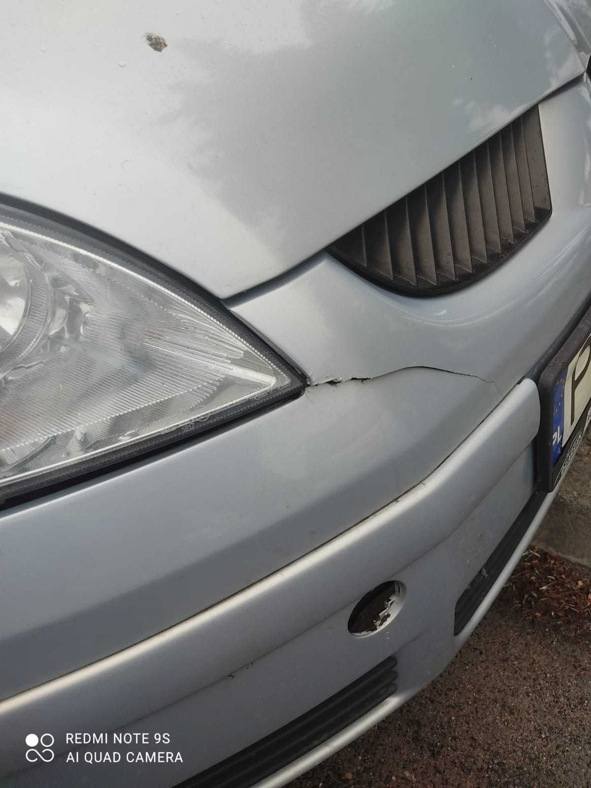 Mitsubishi colt 1.1 rok 2005