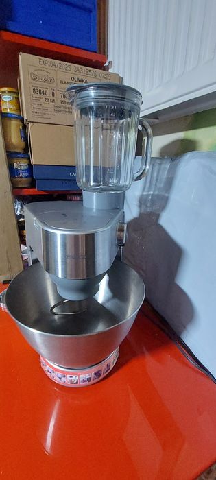 Robot Kenwood, malakser, blender, sokowirówka, maszynka do mielenia.