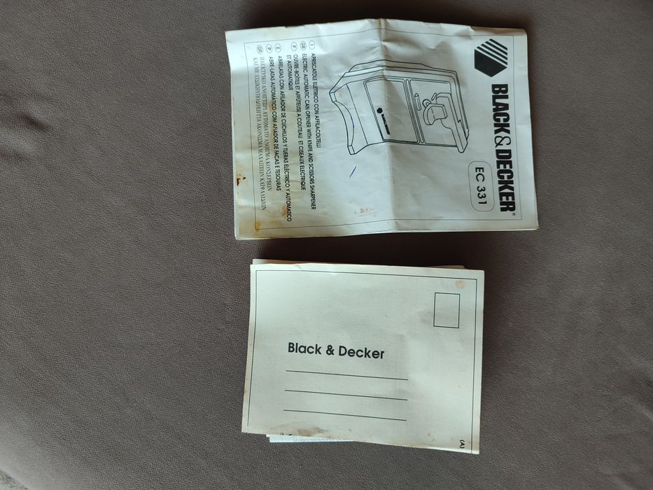 Máquina abre latas e afia facas Black & Decker