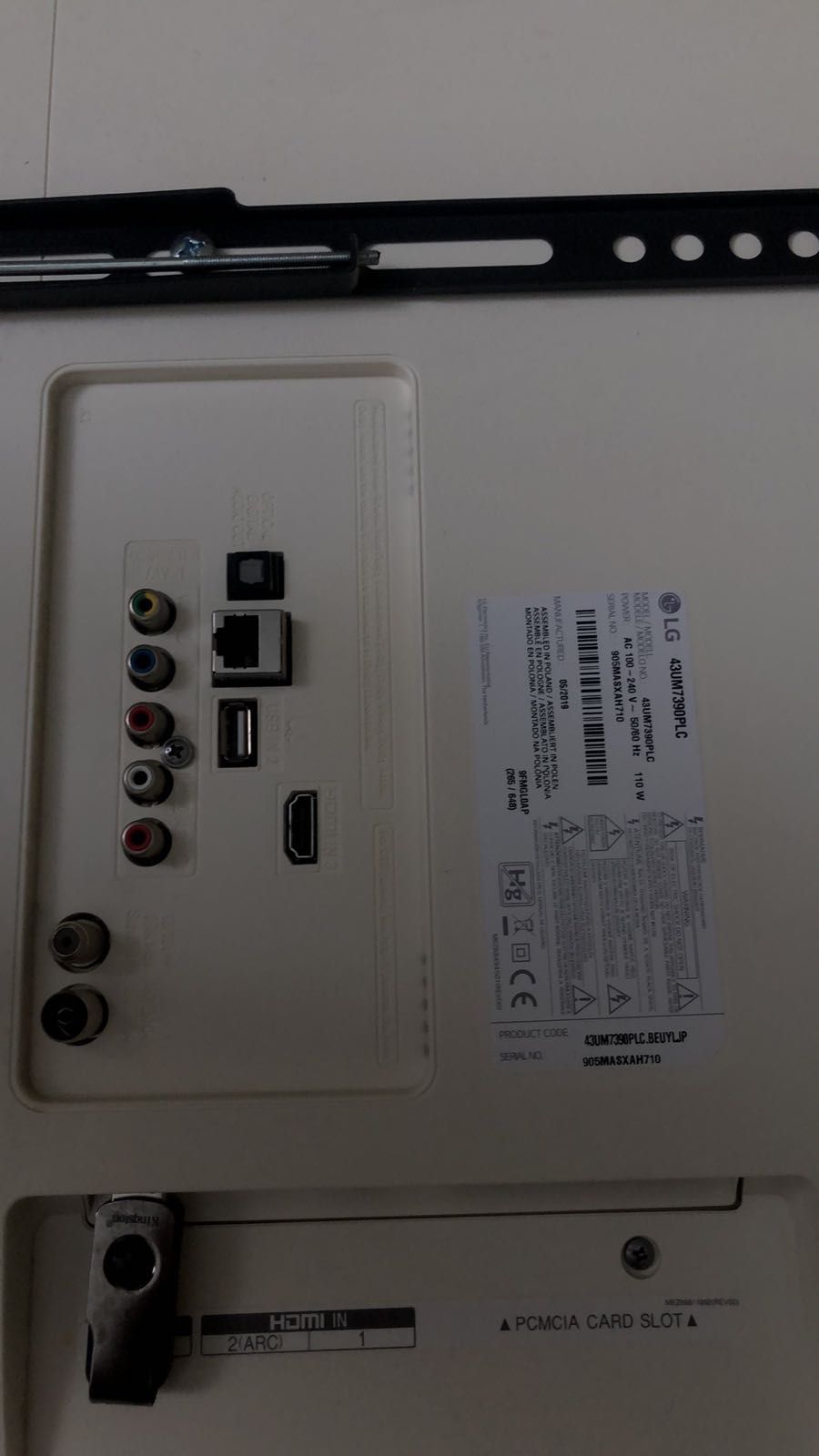 Телевізор LG 43UM7390PLC