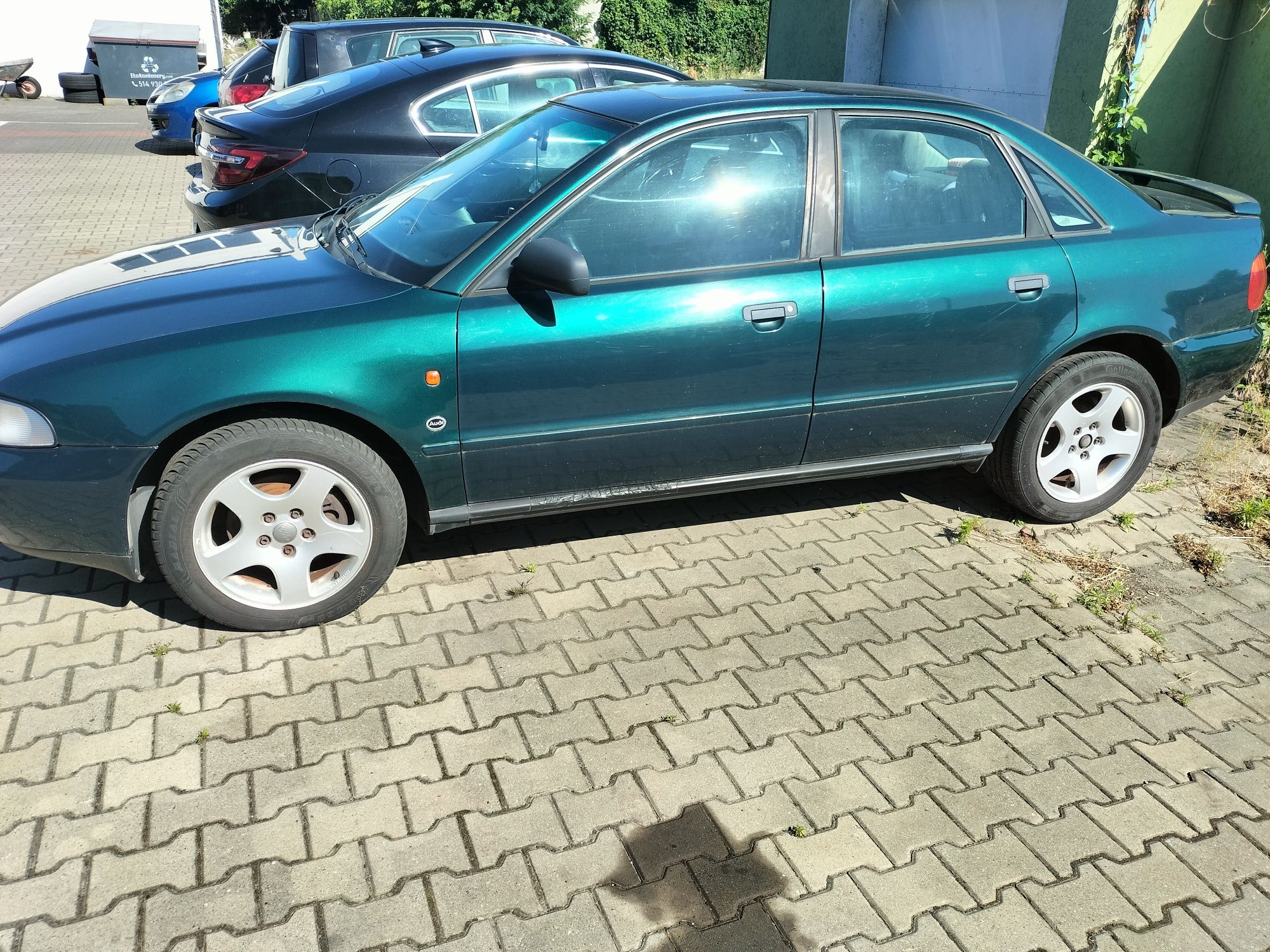 Sprzedam Audi A4 1.8b