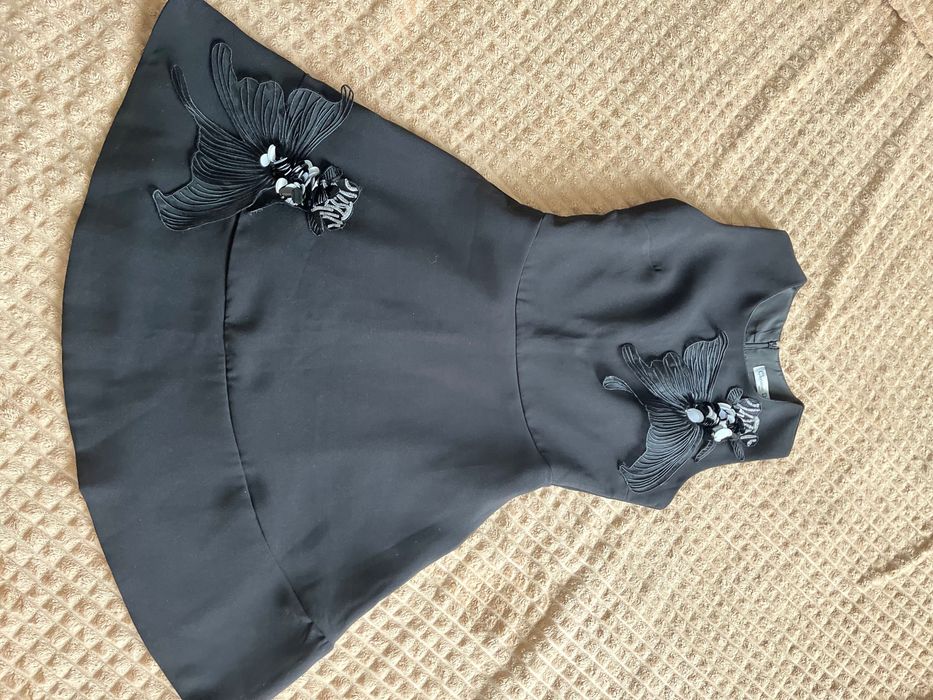 Женское нарядное платье