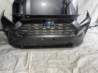 TOYOTA RAV4 V бампер передний