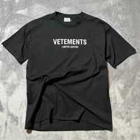 Футболка Vetements