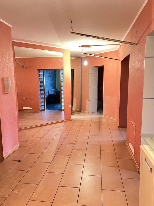 Продаж, 174м2, вікна на соборності, 2 поверх