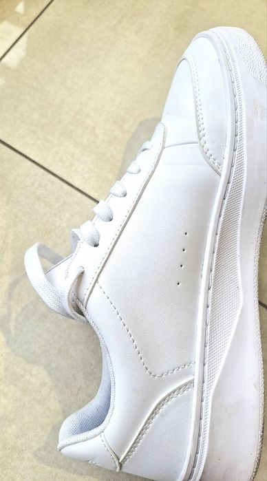 Buty Adidasy Lacoste  39