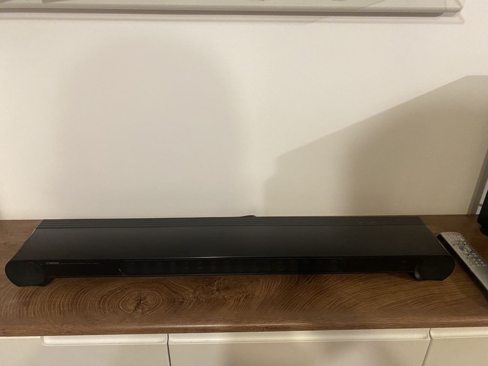 Soundbar yamaha ysp 3300  7.1 subwoofer jak 5100 ys4100 y 4300 y 5600