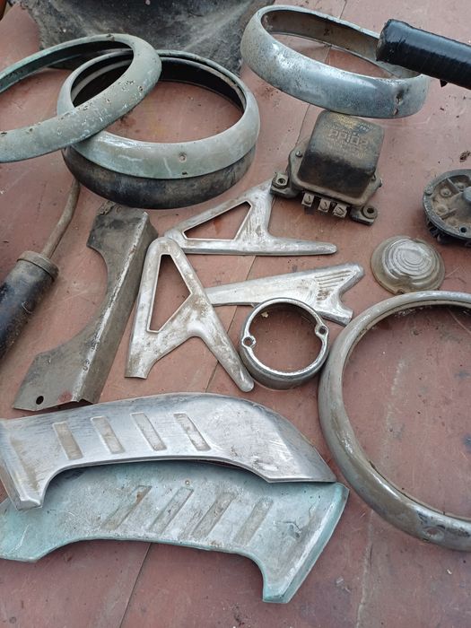 МЗМА (Москвич): 407, 403 - молдинги (накладки) та інше