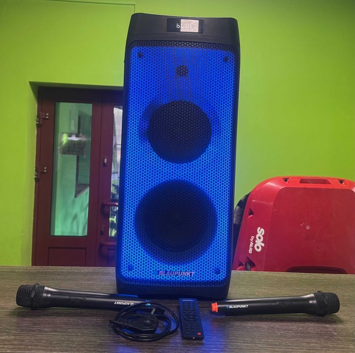 Głośnik Blaupunkt PartyBox z Bluetooth i karaoke PB06DB z mikrofonami