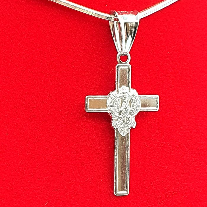 Krzyżyk srebrny pr.925 z orzełkiem