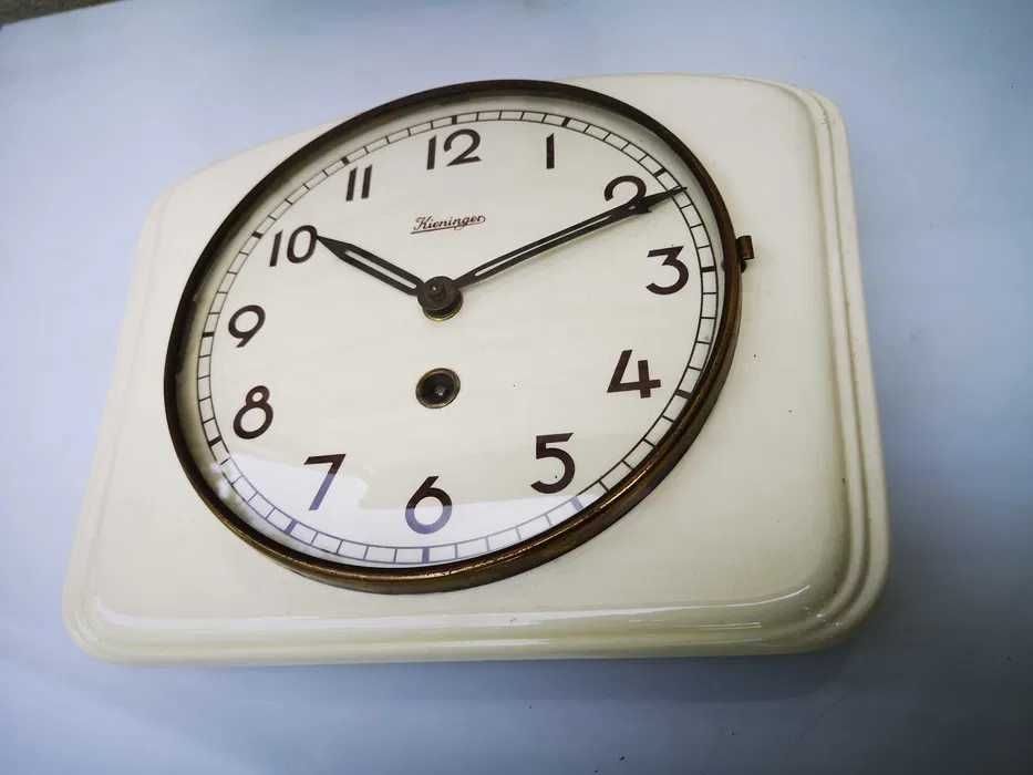 Zegar ścienny kuchenny porcelanowy niemieckiej firmy Kieninger.