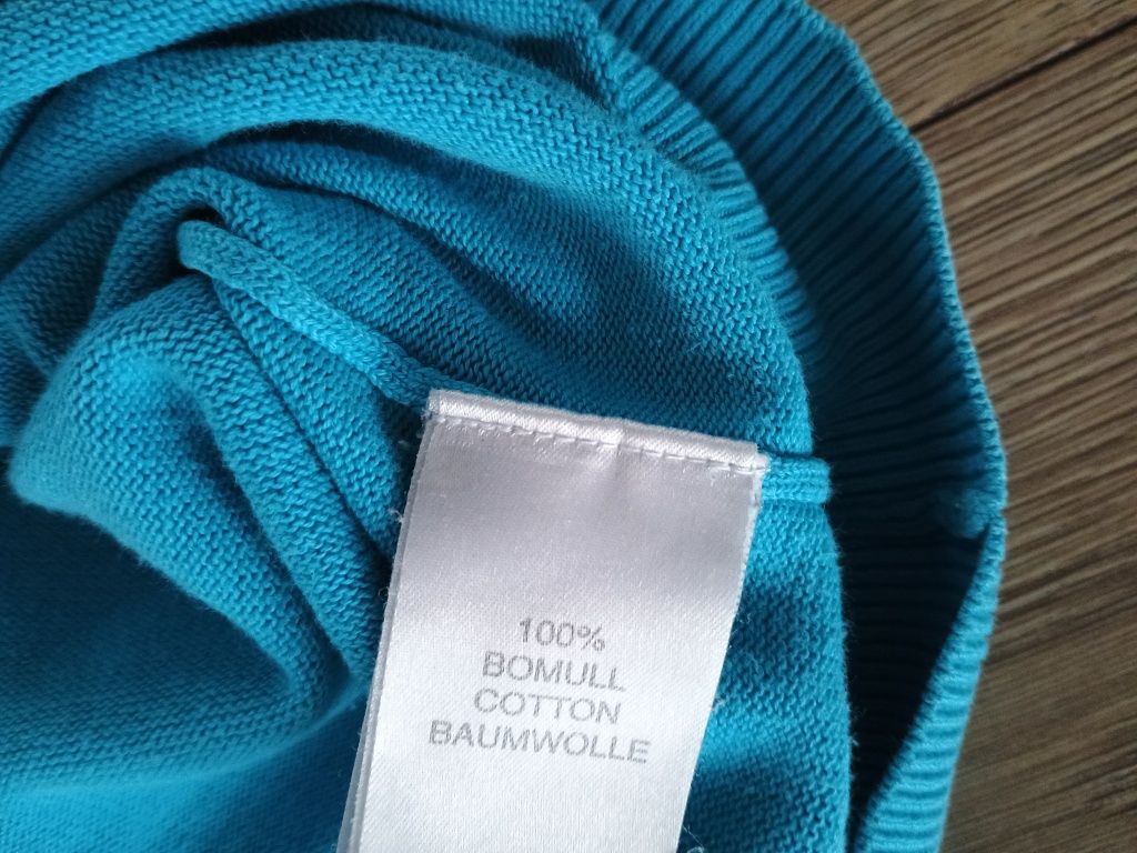 Sweter męski dekolt w serek