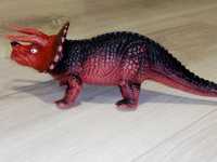 Динозавр Трицератопс. Набор динозавров 3 шт