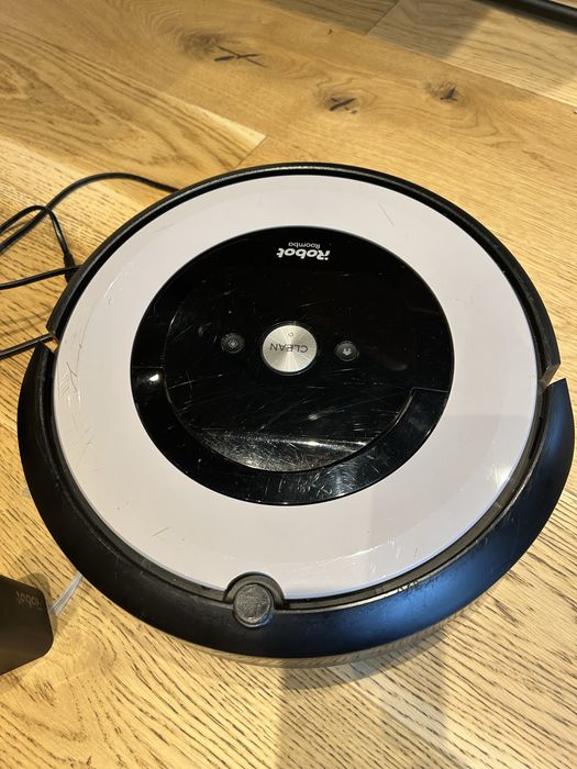 Robot sprzątający IRobot Roomba E5