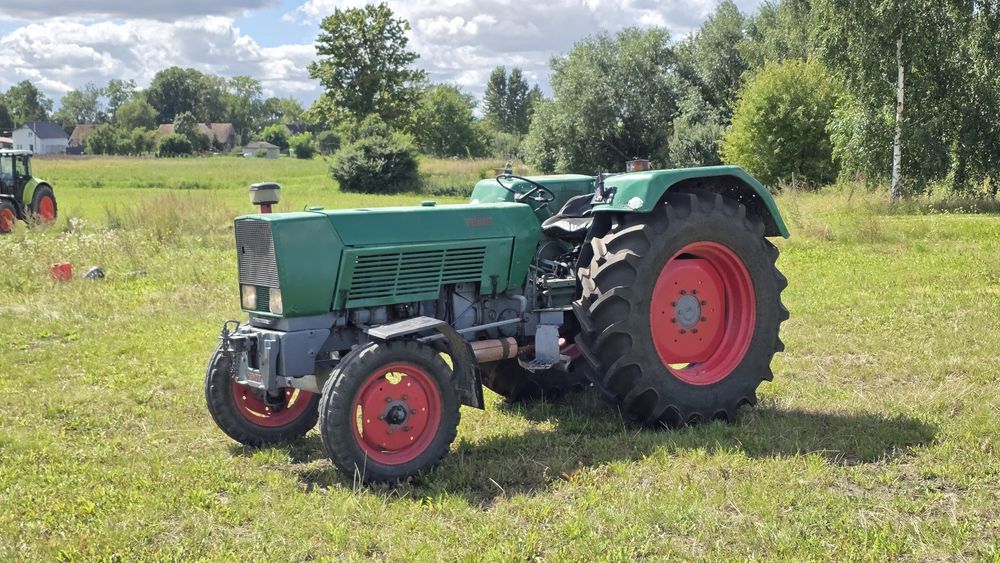 Fendt 105 Zarejestrowany w super stanie !