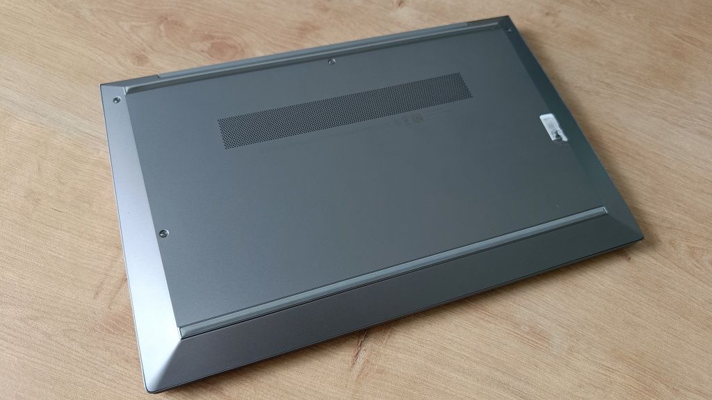 HP Dev One laptop 14"