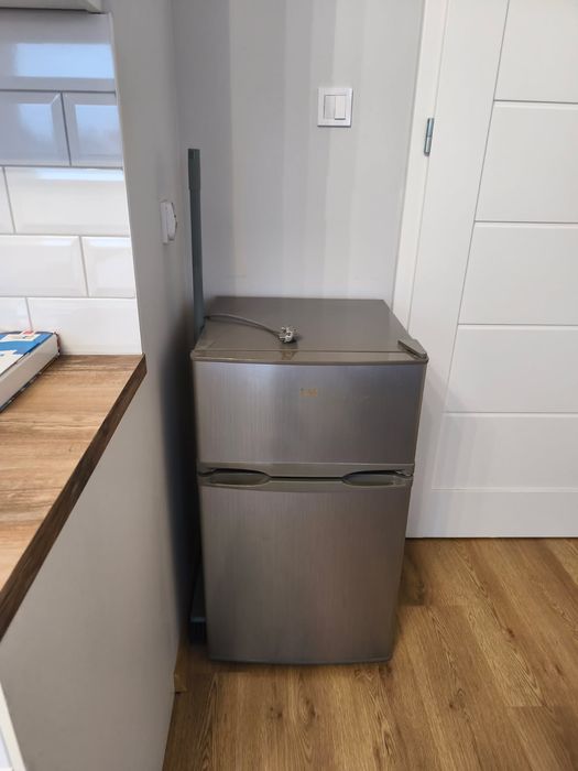 Lodówka LIN 85cm Srebrna