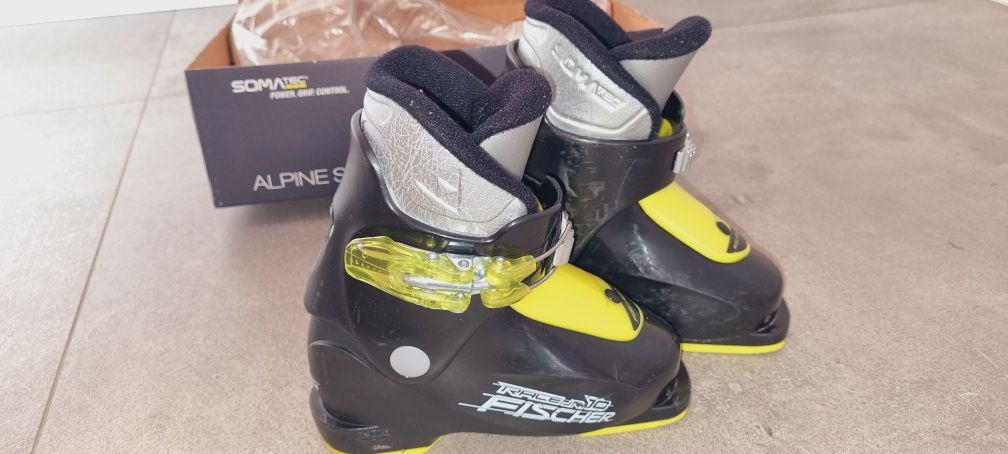 Buty narciarskie dziecięce rozmiar 28 model  Fischer Race  junior 10