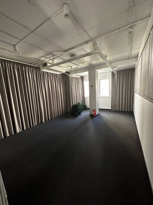 Оренда стильного офісу для ІТ 370 м2