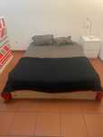 Cama de Casal com Estrado e Arrumação