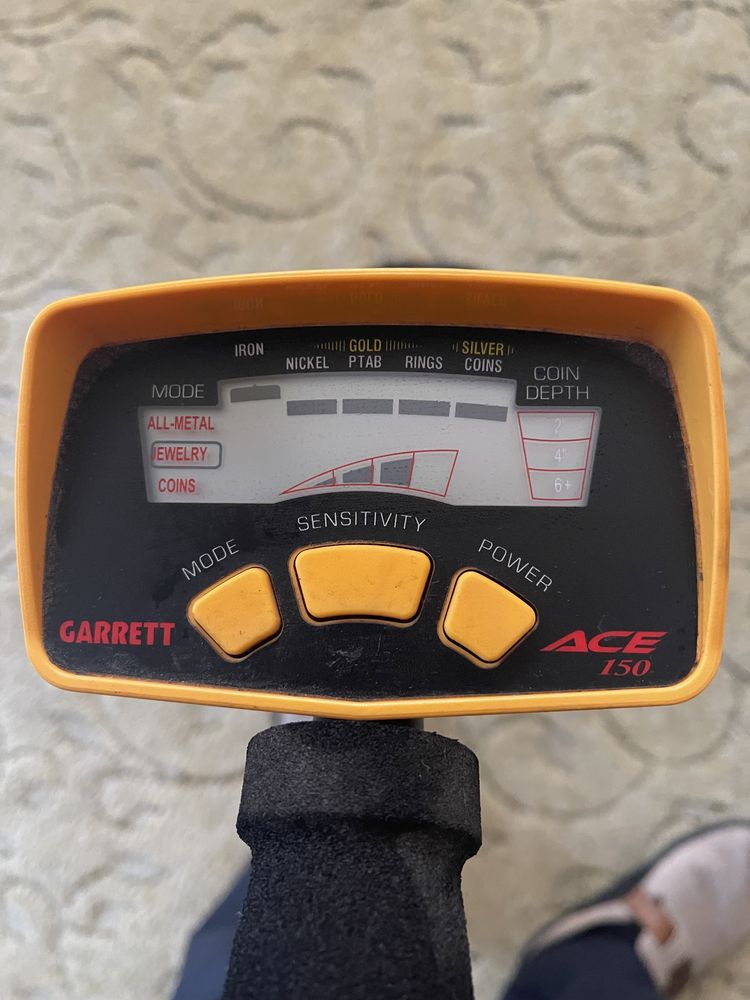 Металошукач Garrett ACE 150
