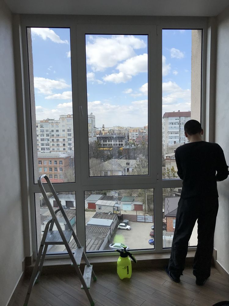 Сонцезахисна плівка на вікна,тонування скла,дзеркальна плівка
