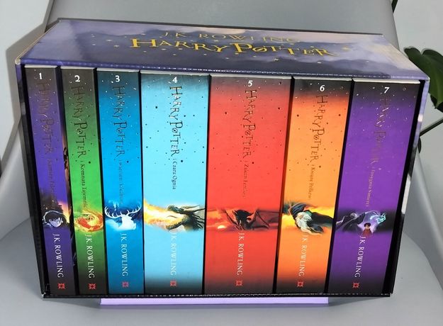 Komplet,zestaw,seria box Harry Potter,nowe wydanie, miękka oprawa