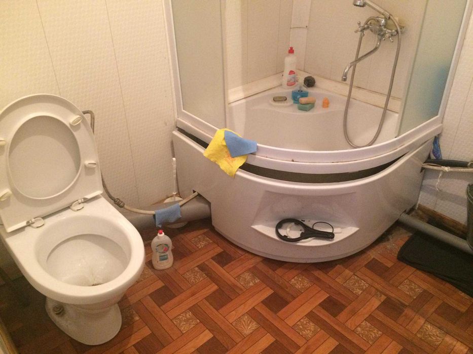 Село Супоївка - будинок поруч з річкою Супій. Є ВІДЕООГЛЯД.