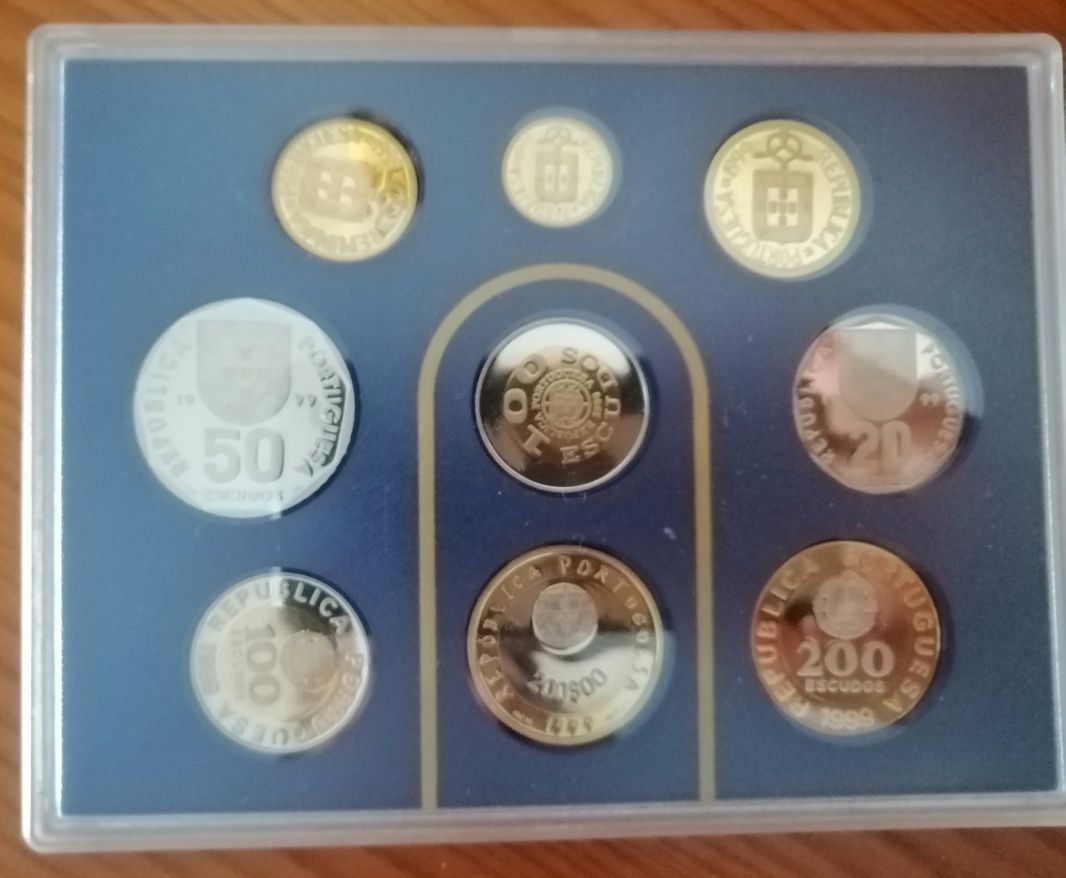 Moedas escudos 1999 prof